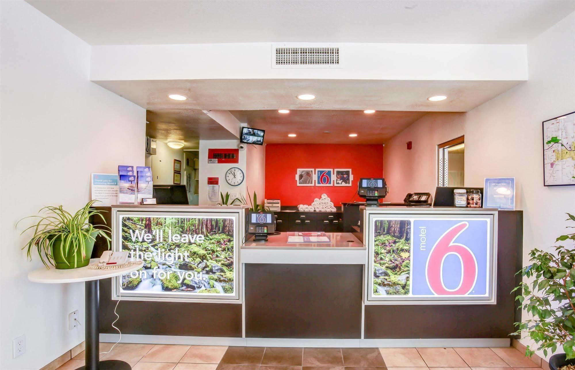 Motel 6-Grants Pass, Or Εξωτερικό φωτογραφία