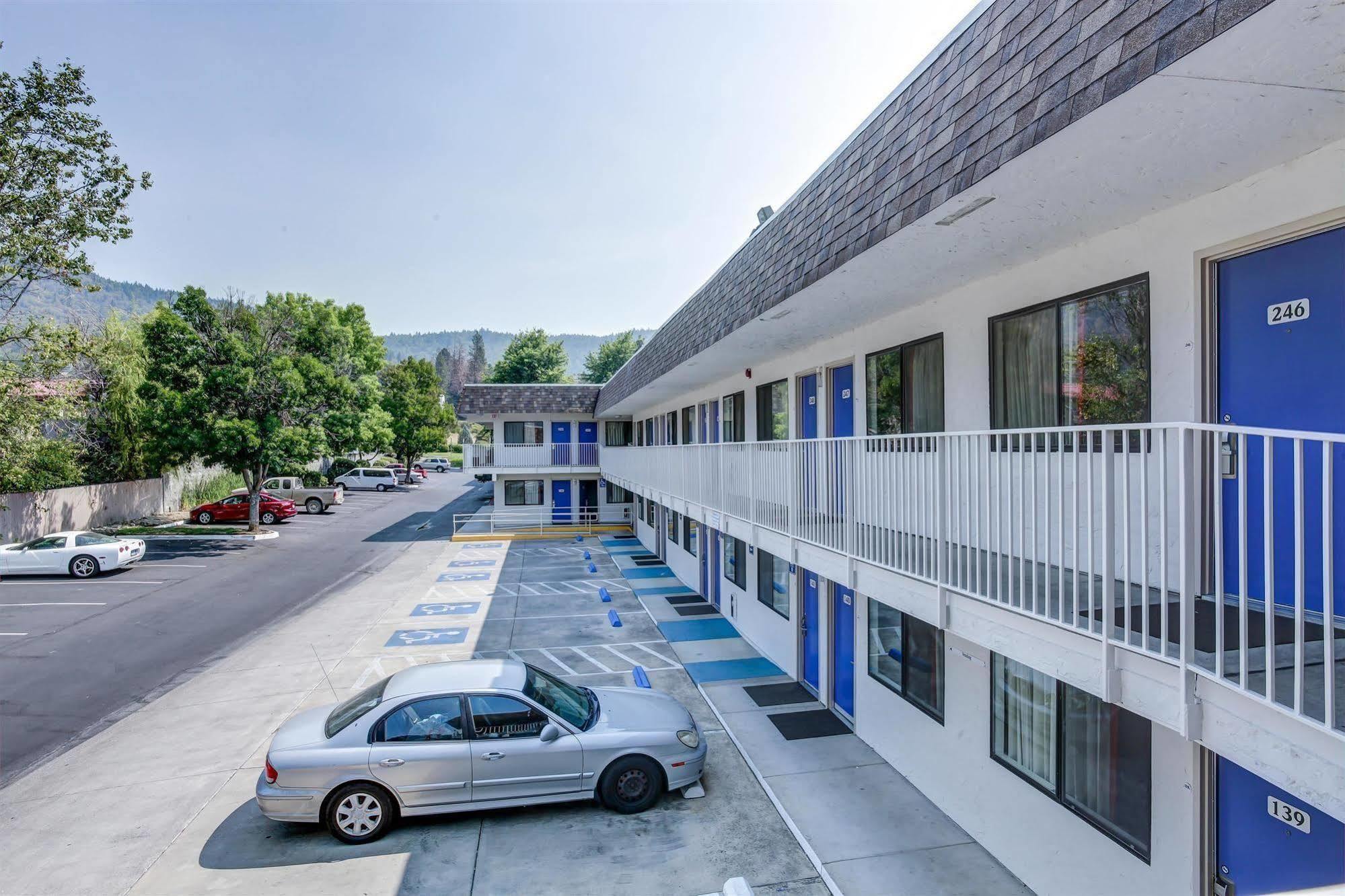 Motel 6-Grants Pass, Or Εξωτερικό φωτογραφία
